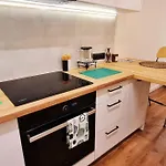 شقة Modern 2 Bedroom Apartment/kazimierz/paulinska St.