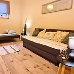 Modern 2 Bedroom Apartment/kazimierz/paulinska St. 크라쿠프